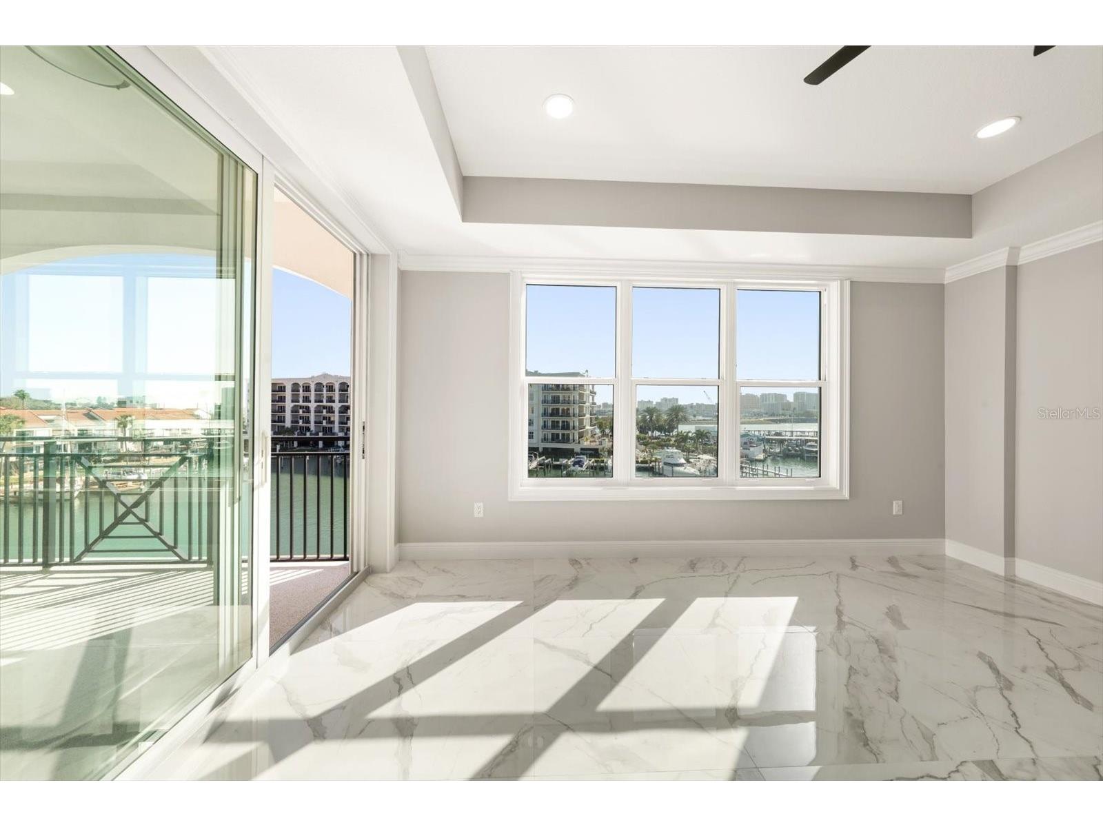 211 Dolphin Point #401 Clearwater Beach FL 33767 TB8485717 image10