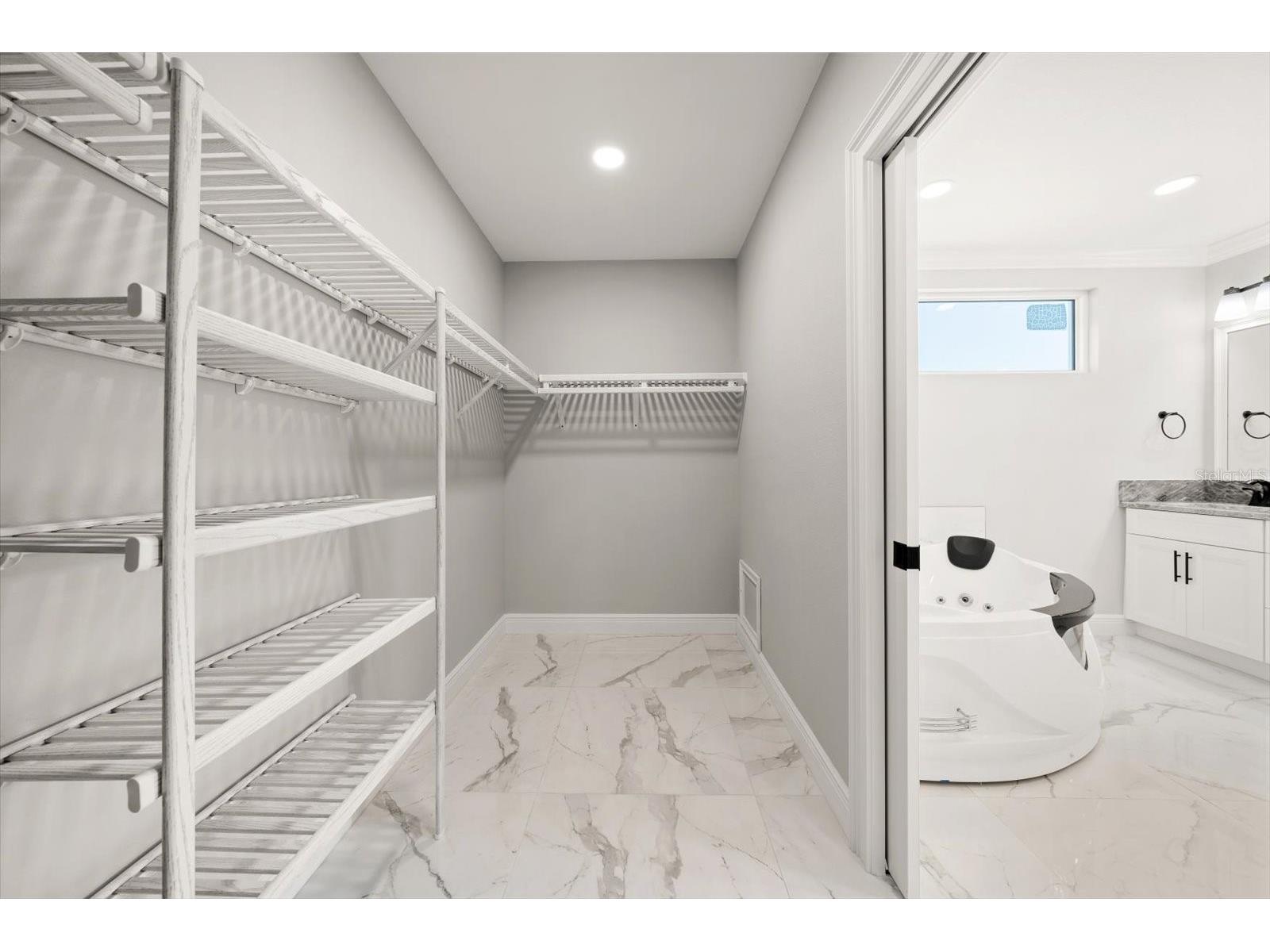 211 Dolphin Point #401 Clearwater Beach FL 33767 TB8485717 image15