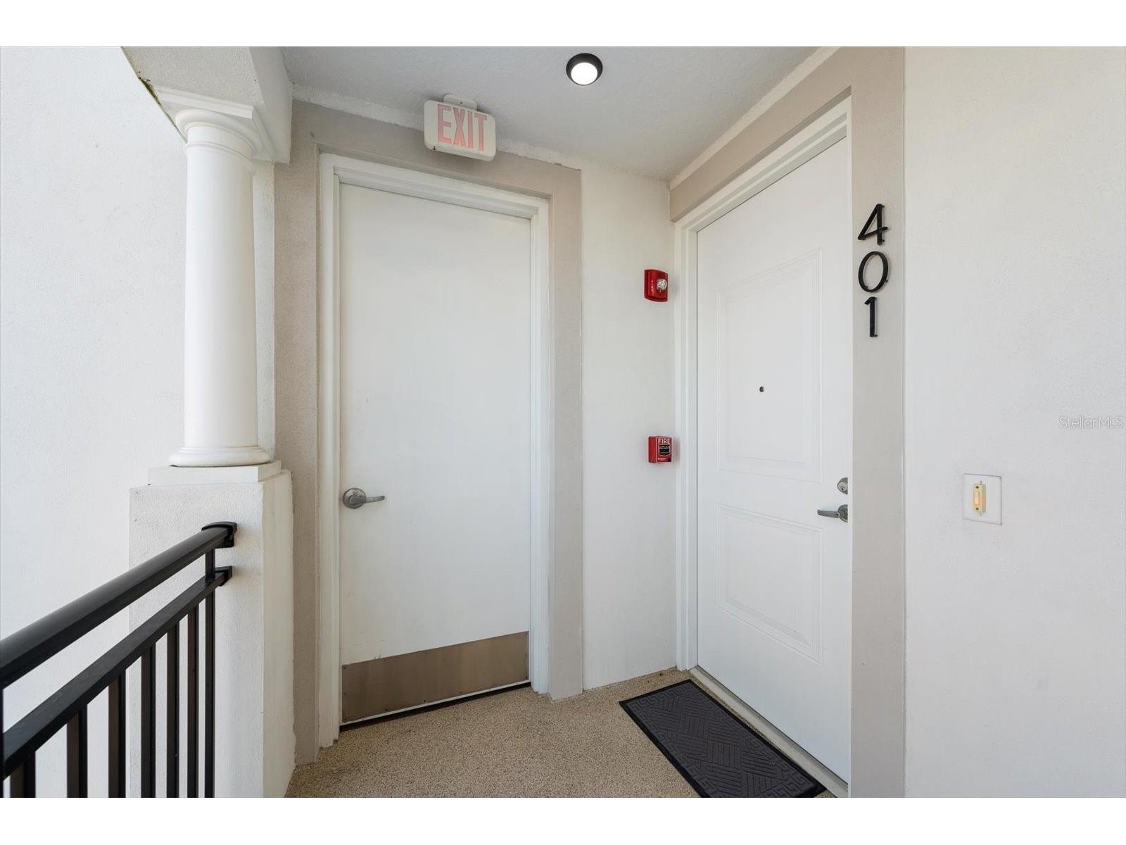 211 Dolphin Point #401 Clearwater Beach FL 33767 TB8485717 image27