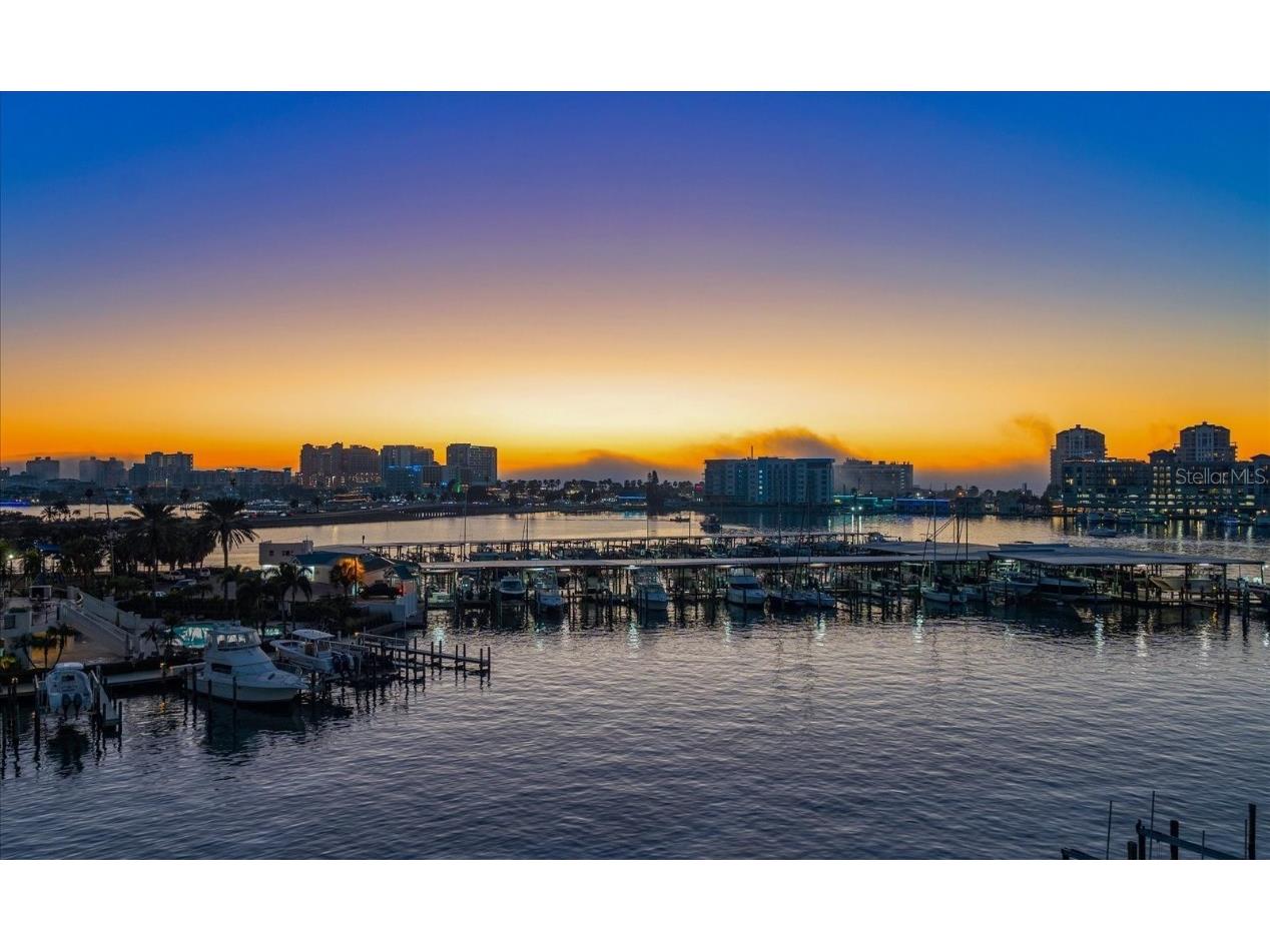 211 Dolphin Point #403 Clearwater Beach FL 33767 TB8459331 image11