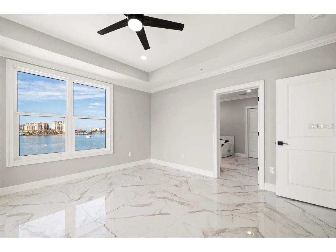 211 Dolphin Point #403 Clearwater Beach FL 33767 TB8459331 image13