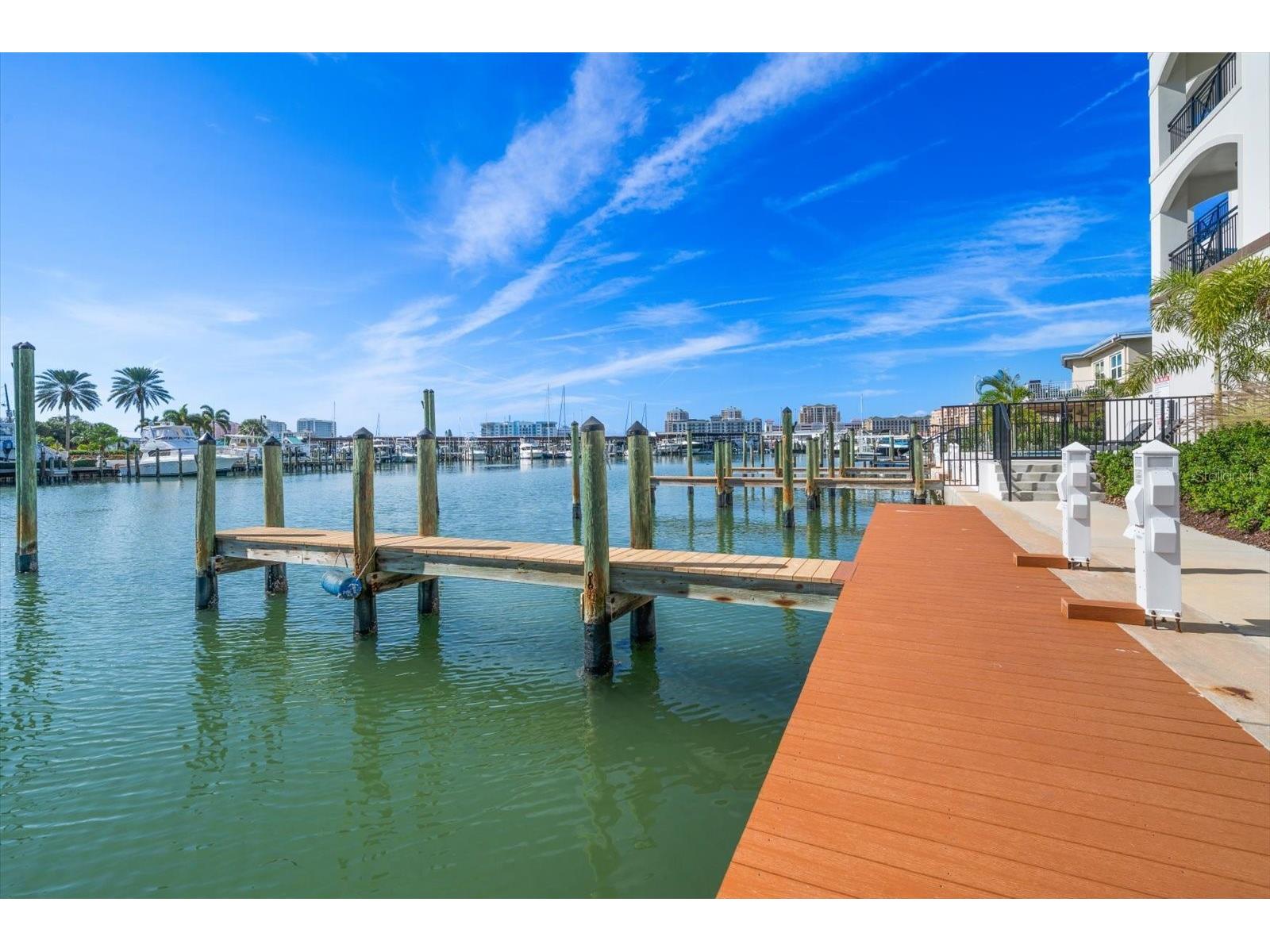 211 Dolphin Point #5 Clearwater FL 33767 TB8458720 image2
