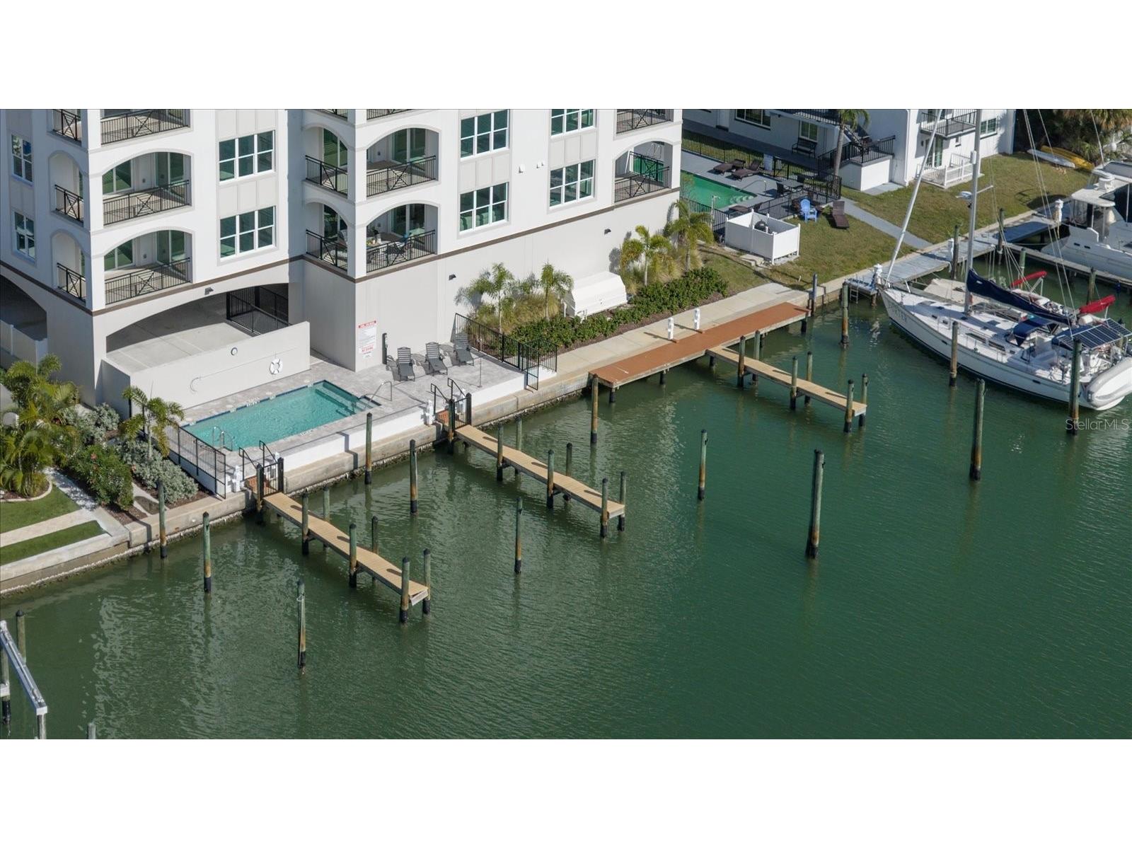 211 Dolphin Point #5 Clearwater FL 33767 TB8458720 image5