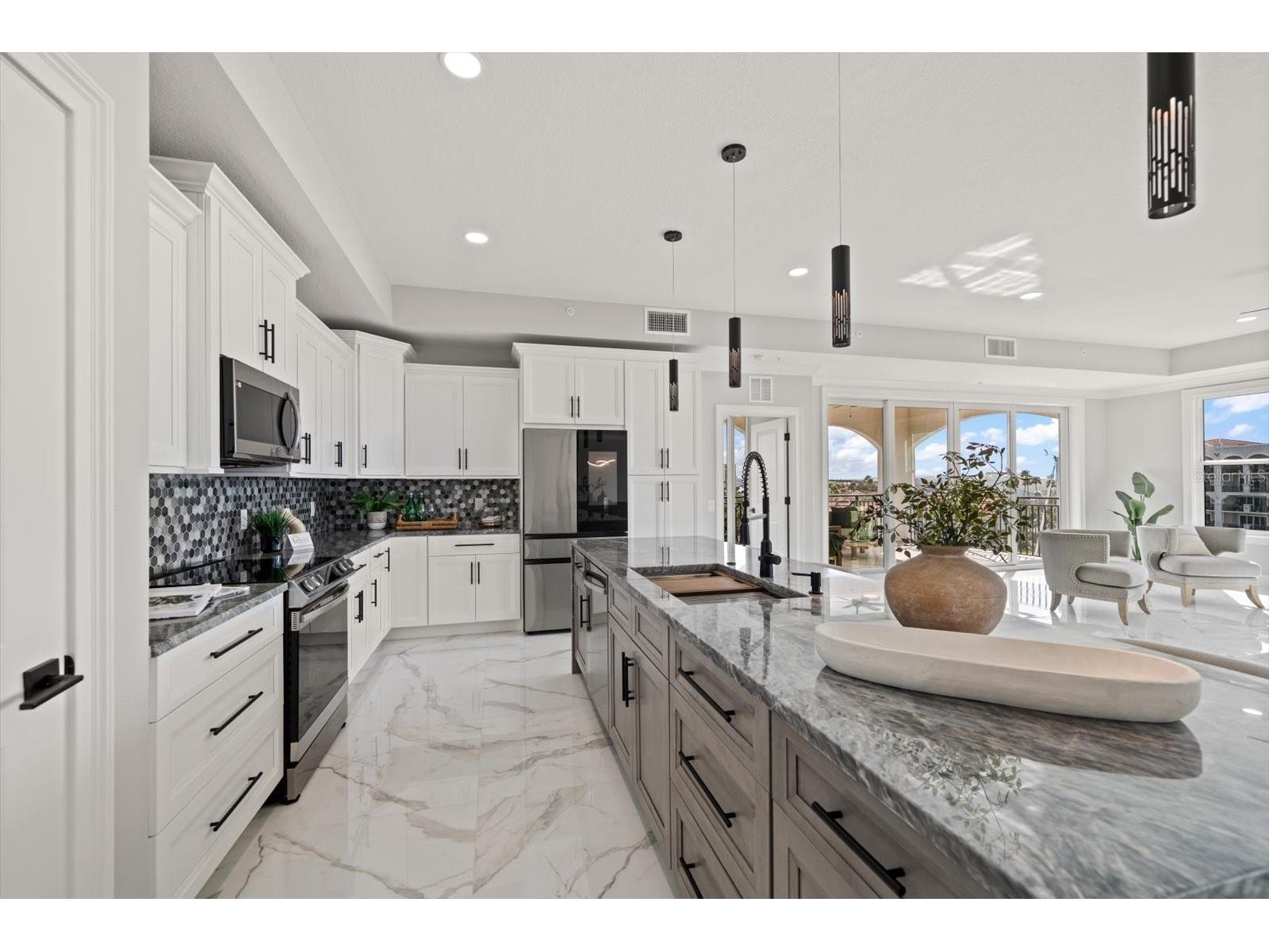 211 Dolphin Point #501 Clearwater FL 33767 TB8459302 image5