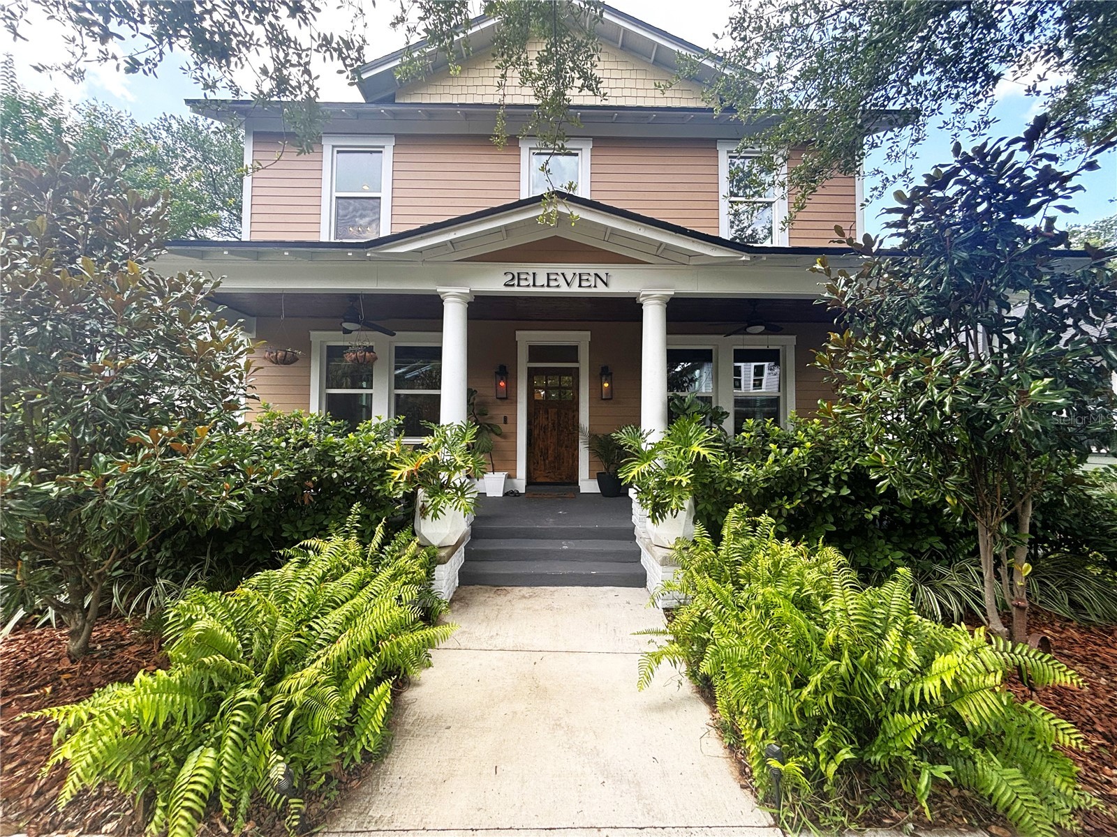 211 E Adalee Street Tampa FL 33603 O6411943 image1