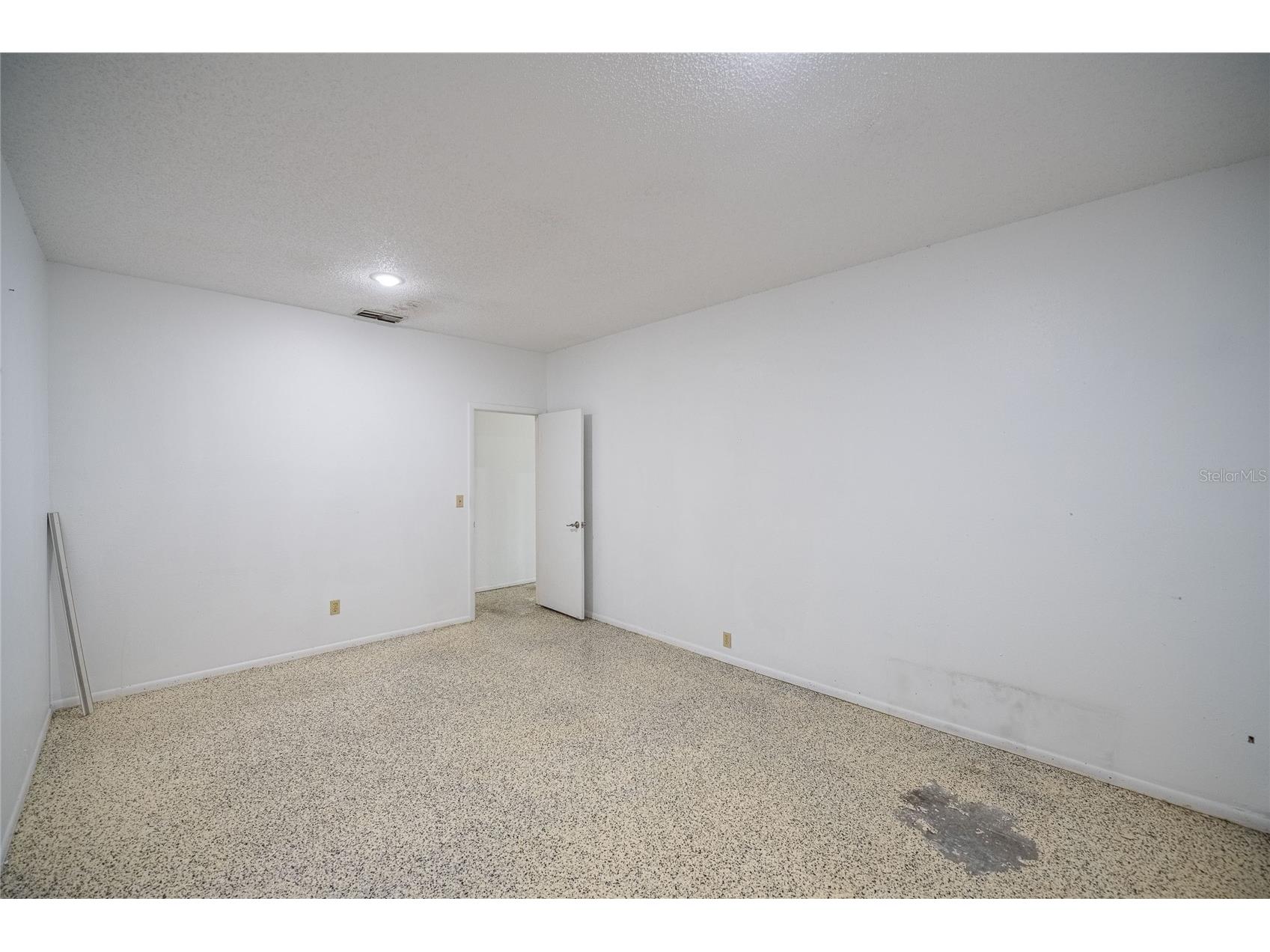 211 E Central Avenue Winter Haven FL 33880 L4961342 image16