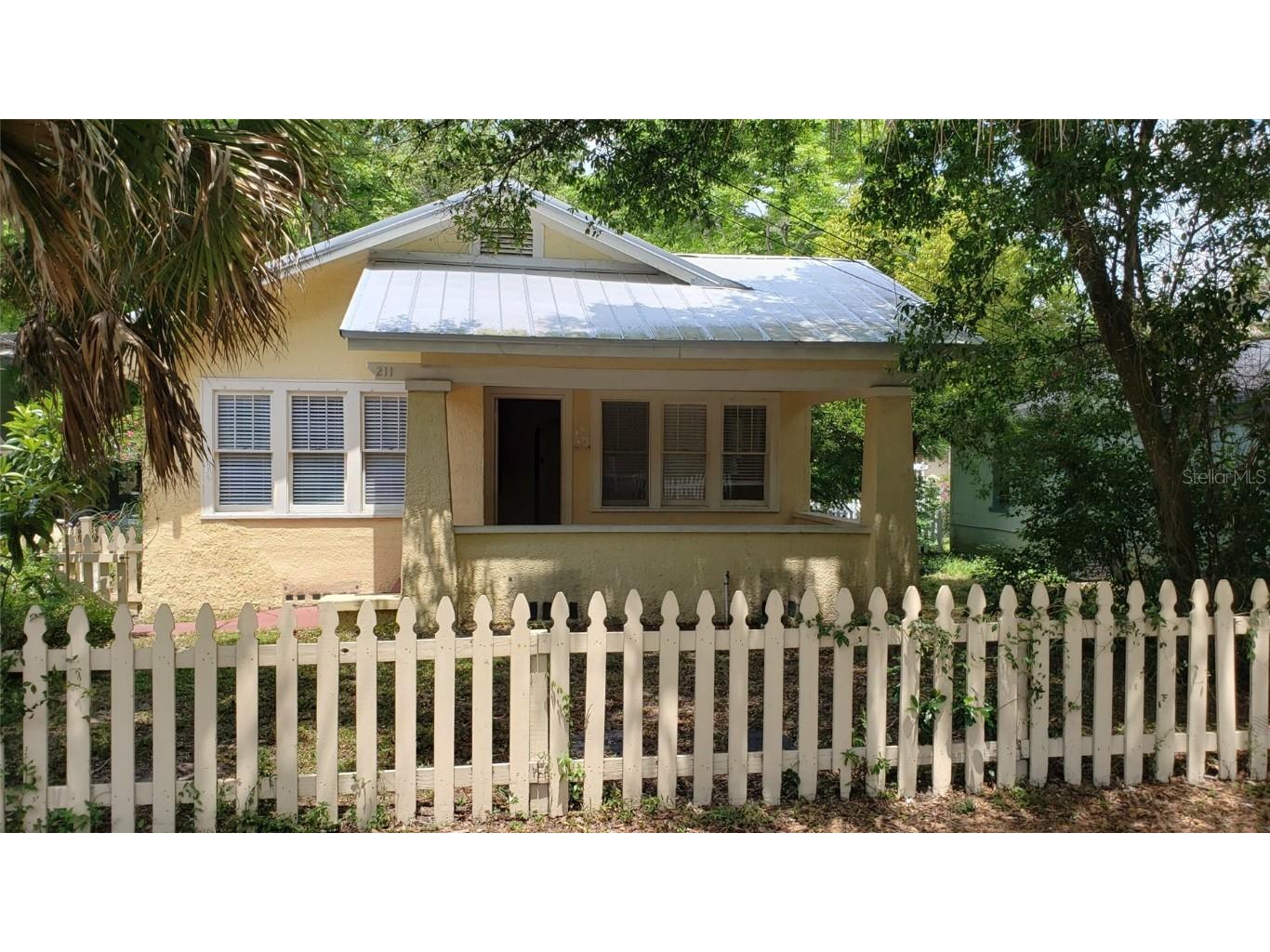 211 E Voorhis Avenue Deland FL 32724 NS1080399 image1