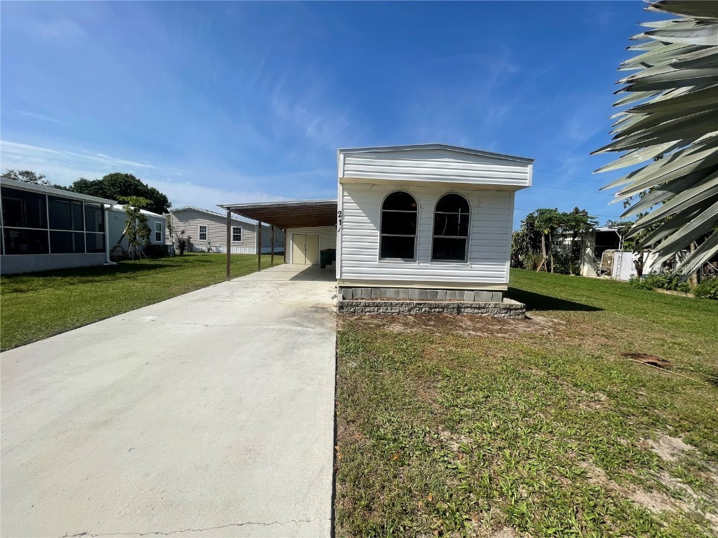 211 Grassy Key Lane #173 Naples FL 34114 C7490620 image1