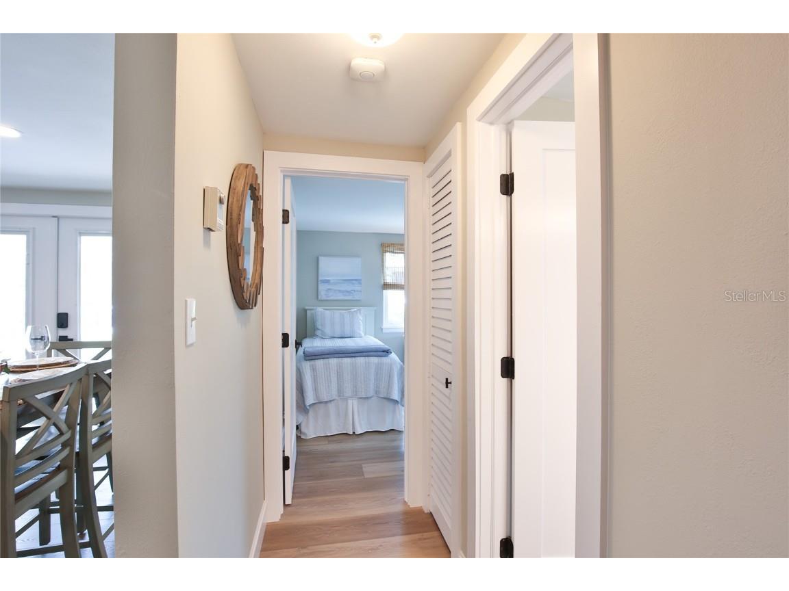 211 Island Circle Sarasota FL 34242 A4658382 image24