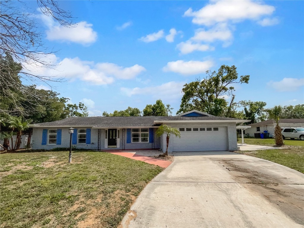 211 Kings Row Seffner FL 33584 O6294238 image1