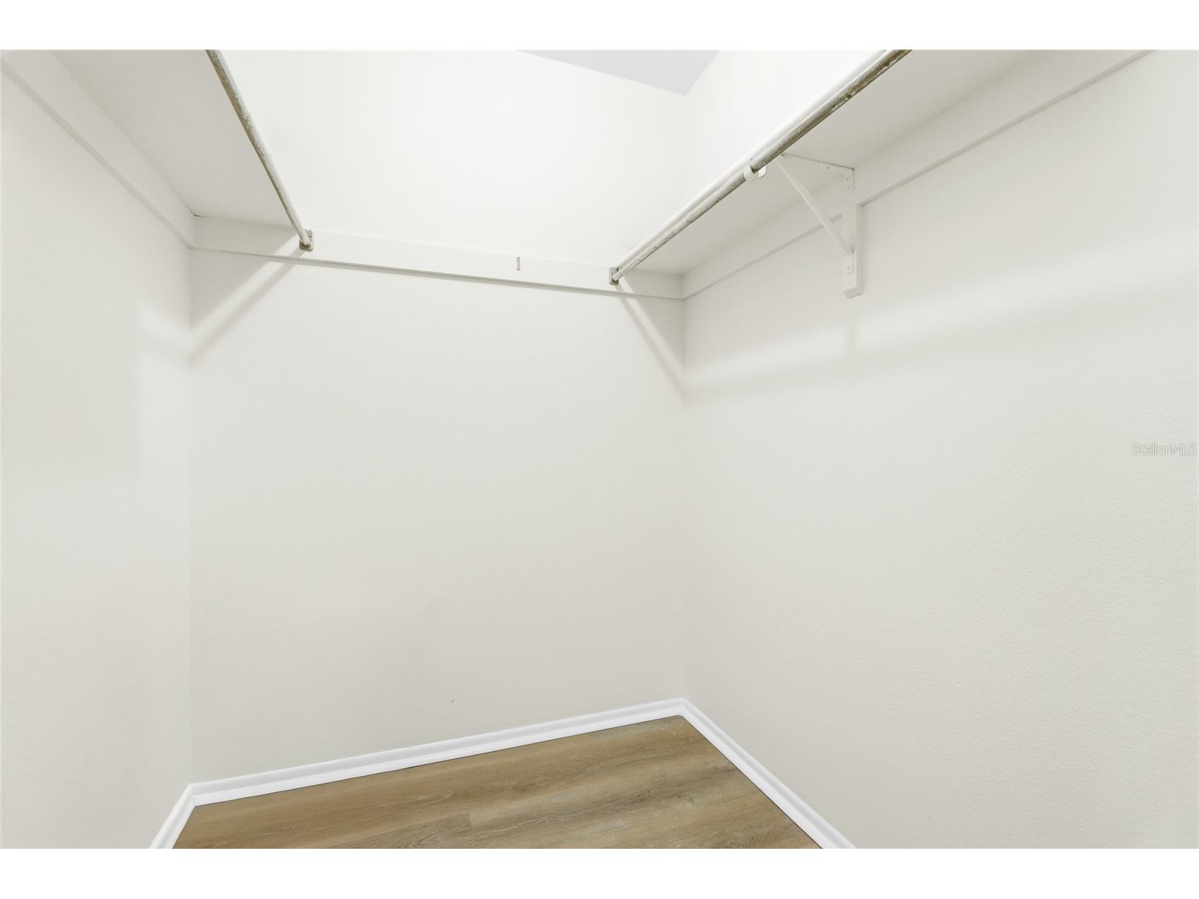 211 Lakewood Drive #211 Bradenton FL 34210 A4687200 image13