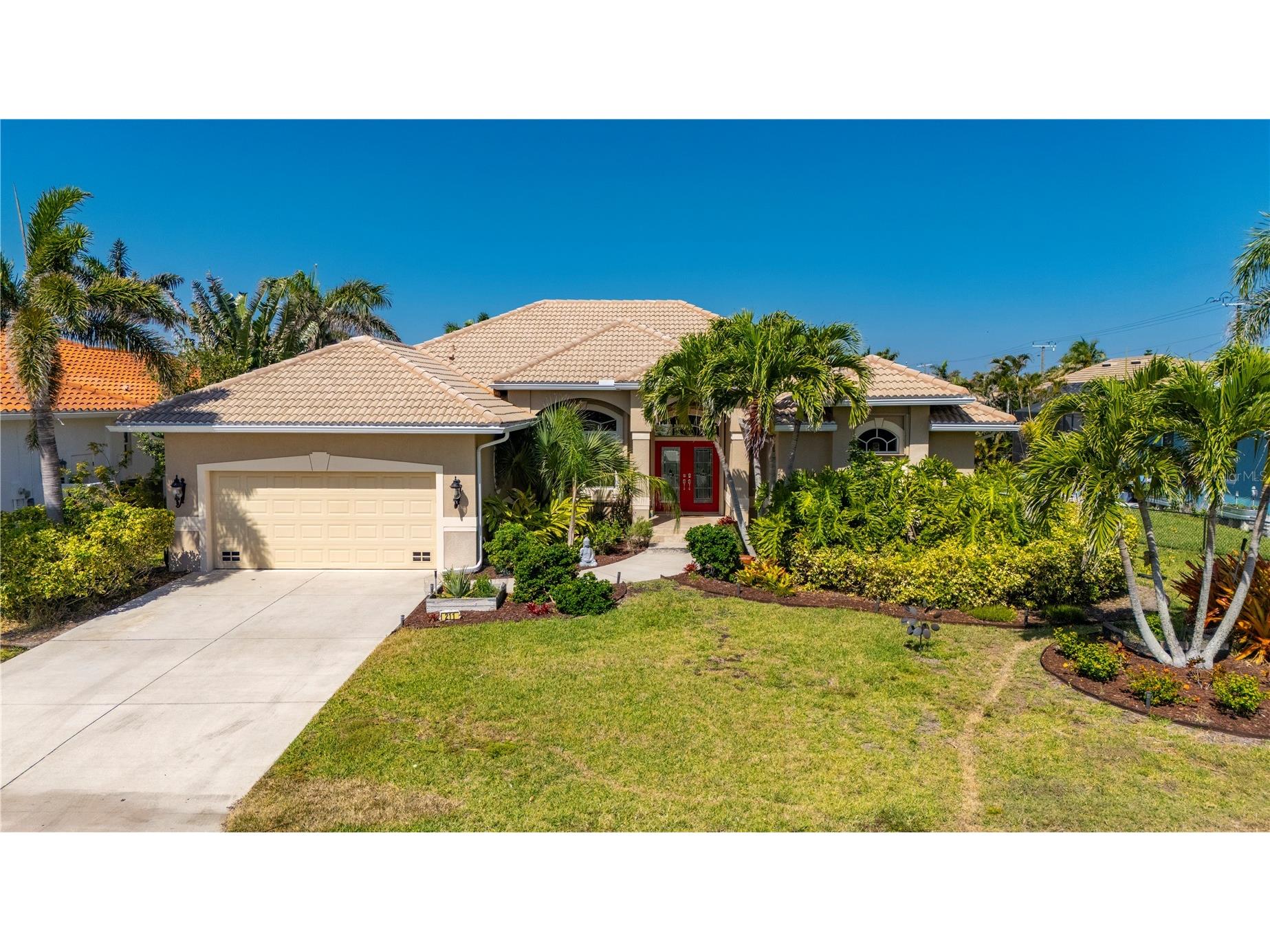 211 Lido Drive Punta Gorda FL 33950 - SAND FISH COVE C7508465 image1