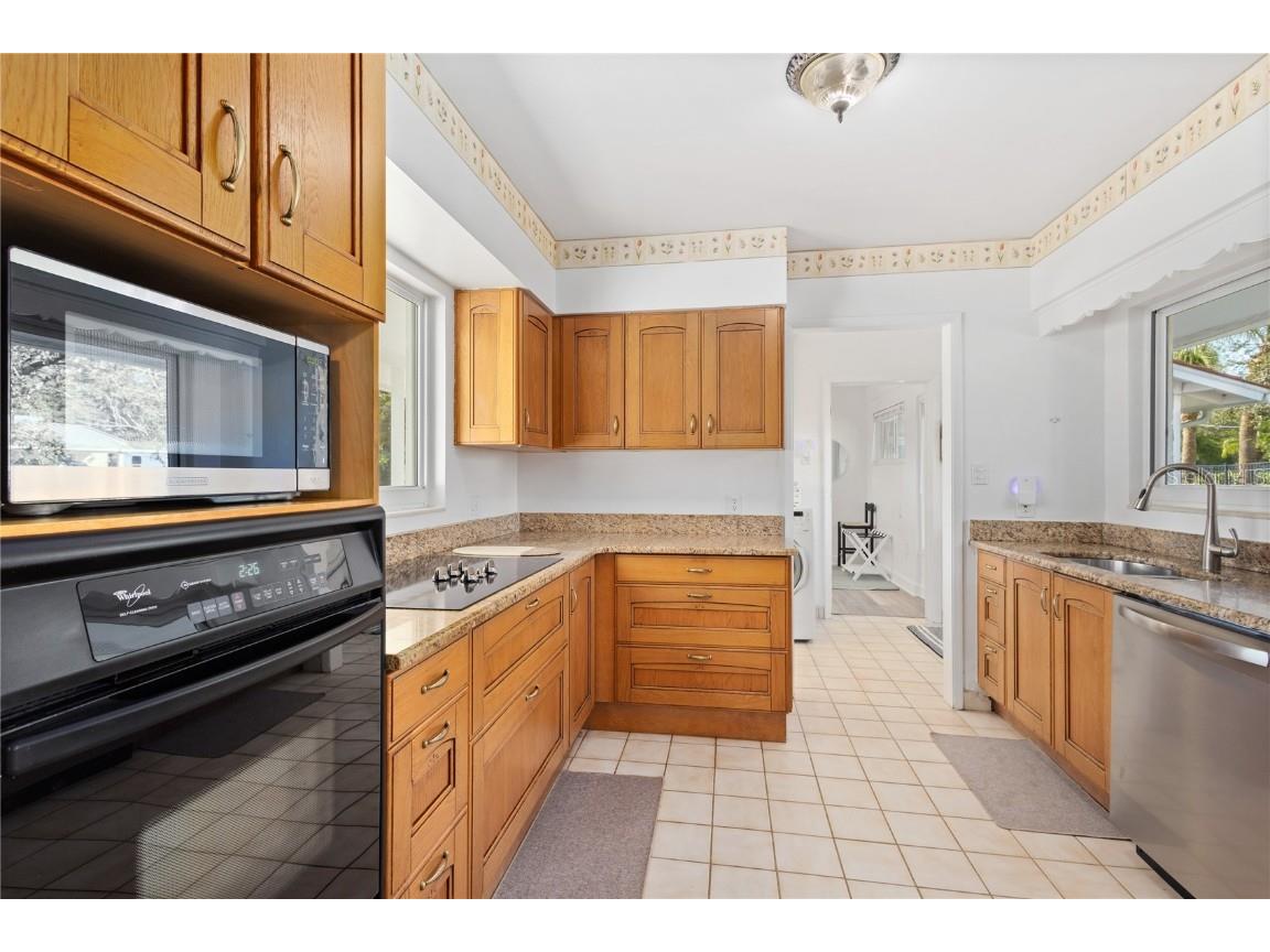 211 Louella Lane Nokomis FL 34275 - LYON'S BAY A4674540 image10