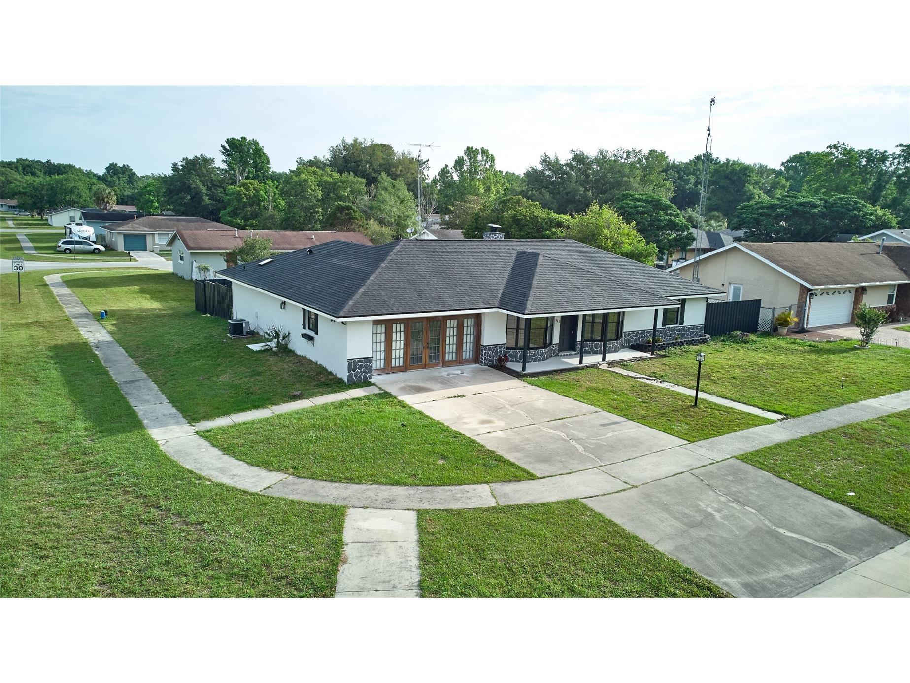 211 Marion Oaks Lane Ocala FL 34473 O6395858 image5