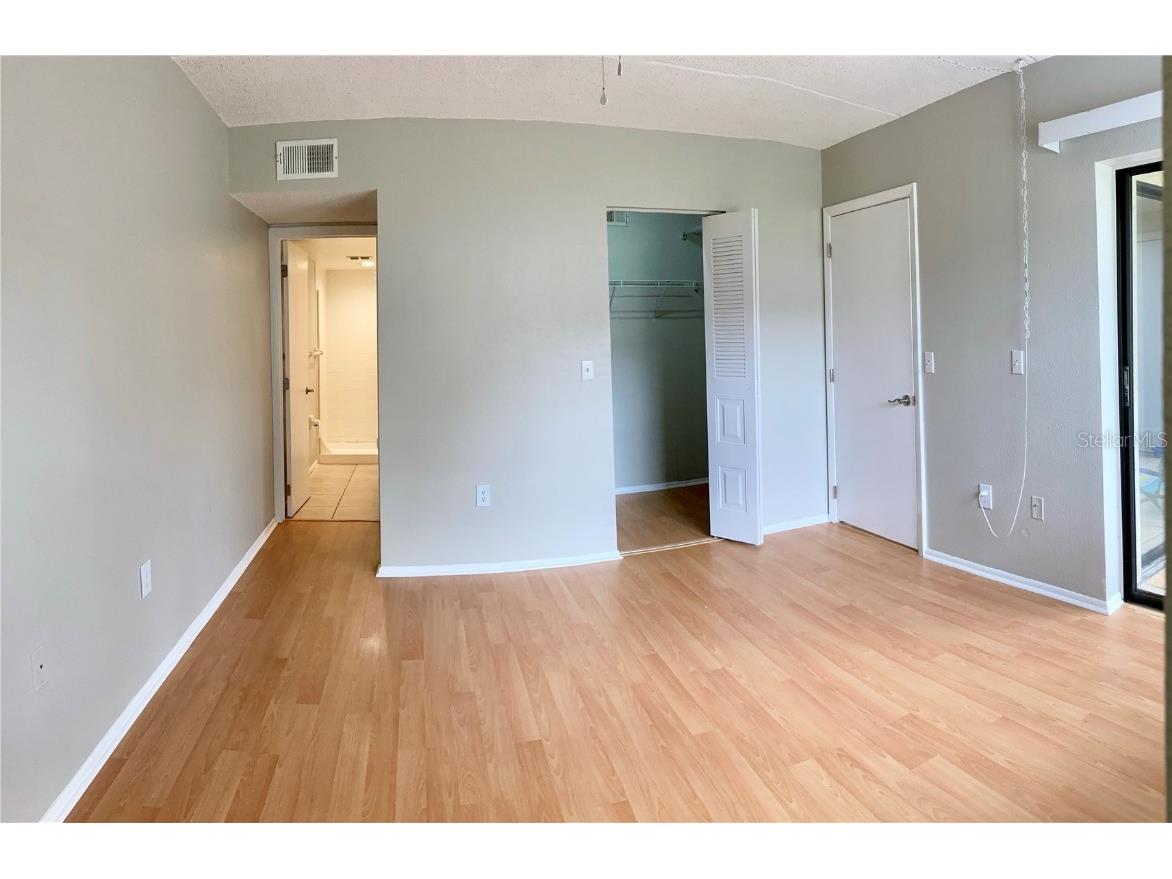 211 Meadow Lane Oldsmar FL 34677 TB8417820 image5