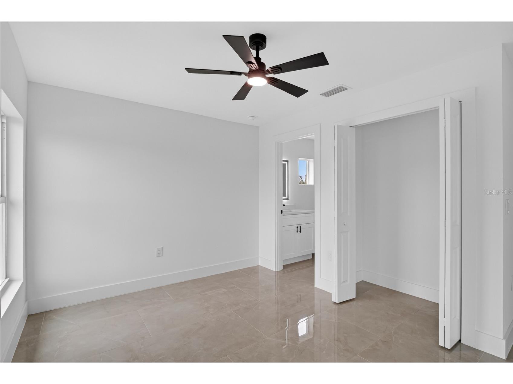 211 NE 31st Street Cape Coral FL 33909 TB8510367 image21