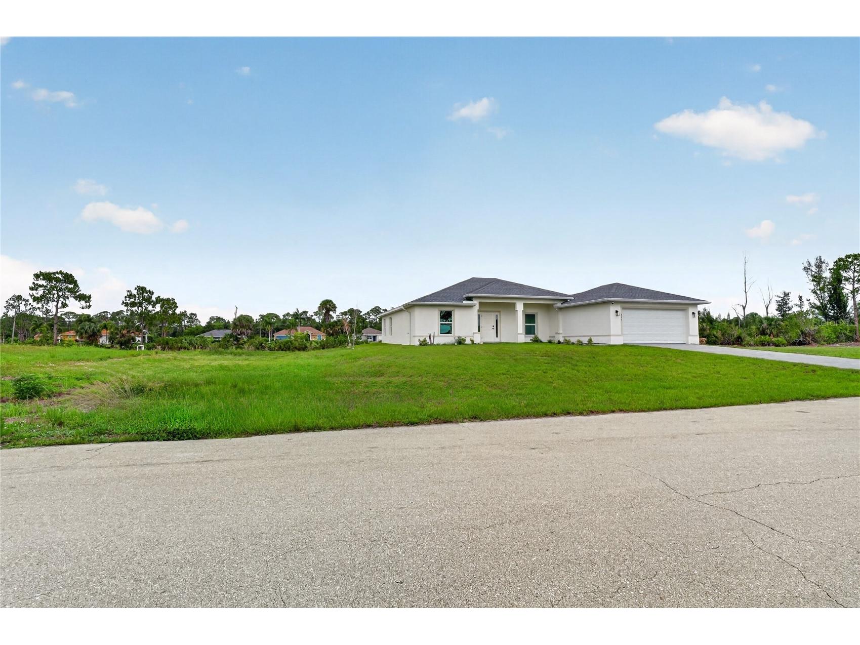 211 NE 31st Street Cape Coral FL 33909 TB8510367 image35