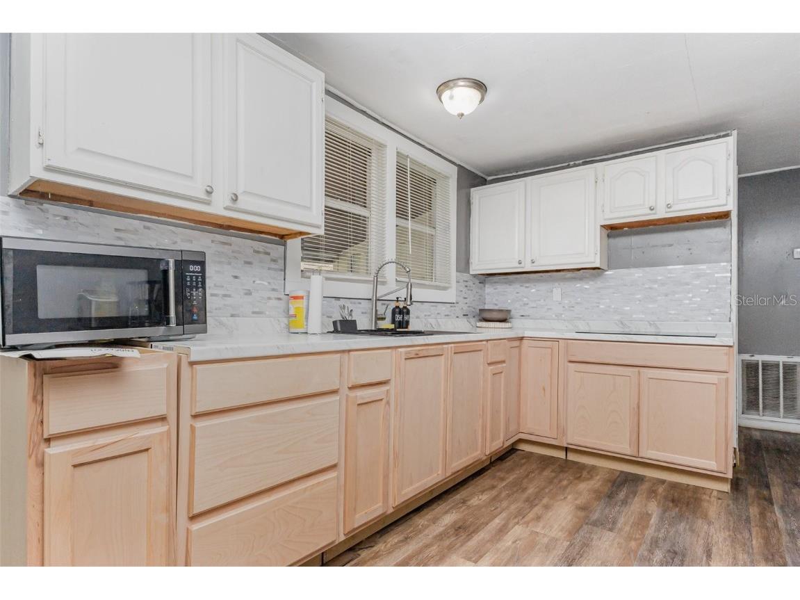 211 NW 8th Street Mulberry FL 33860 TB8427077 image12