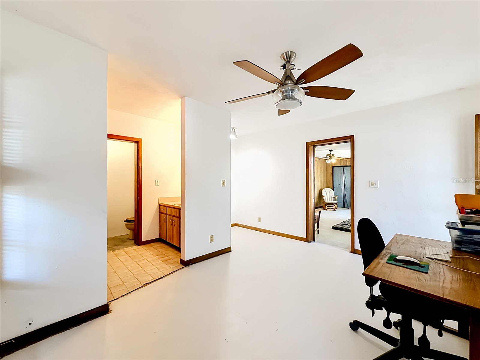 211 NW Monroe Circle N Saint Petersburg FL 33702 TB8504397 image12