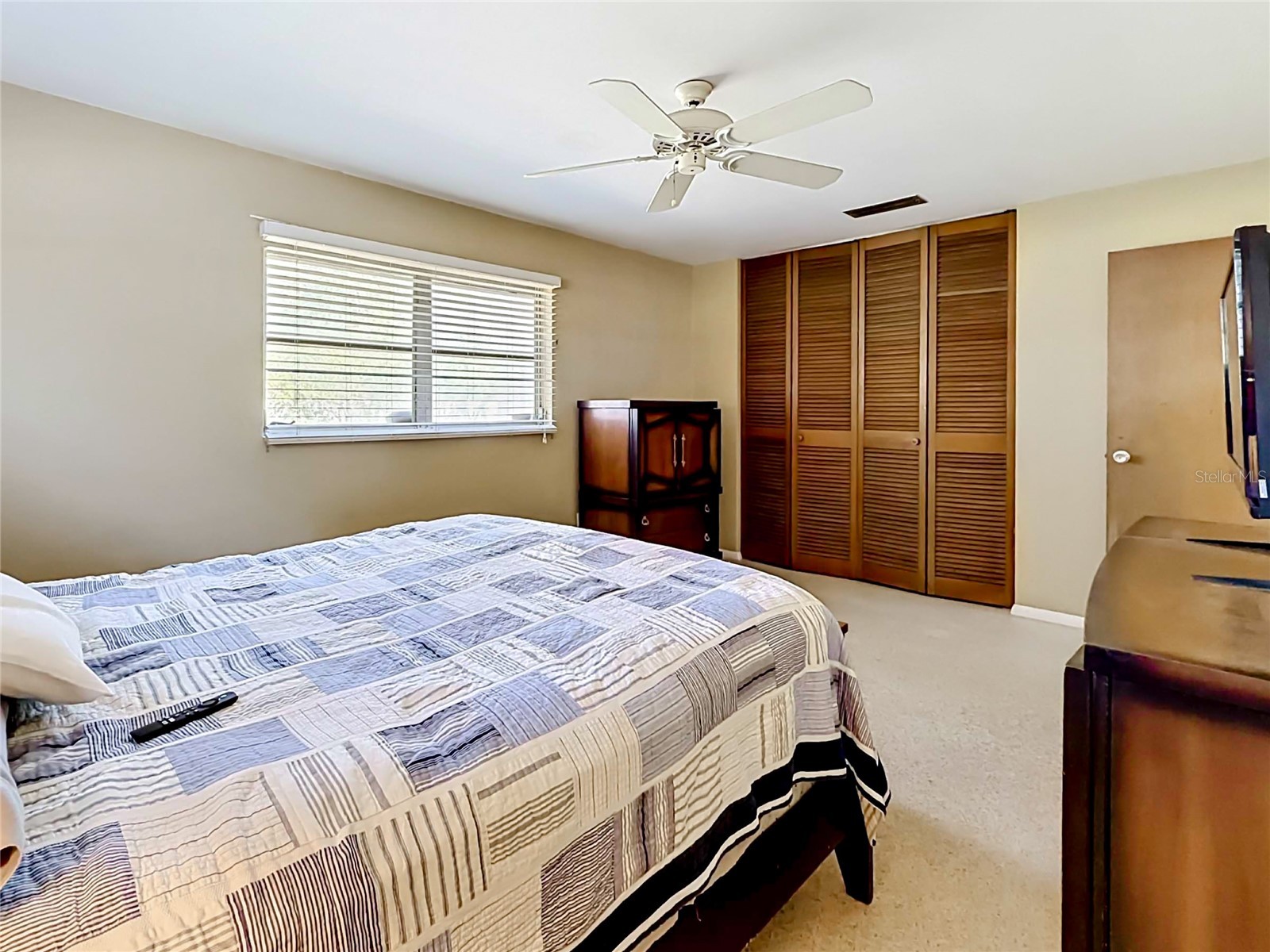211 NW Monroe Circle N Saint Petersburg FL 33702 TB8504397 image16