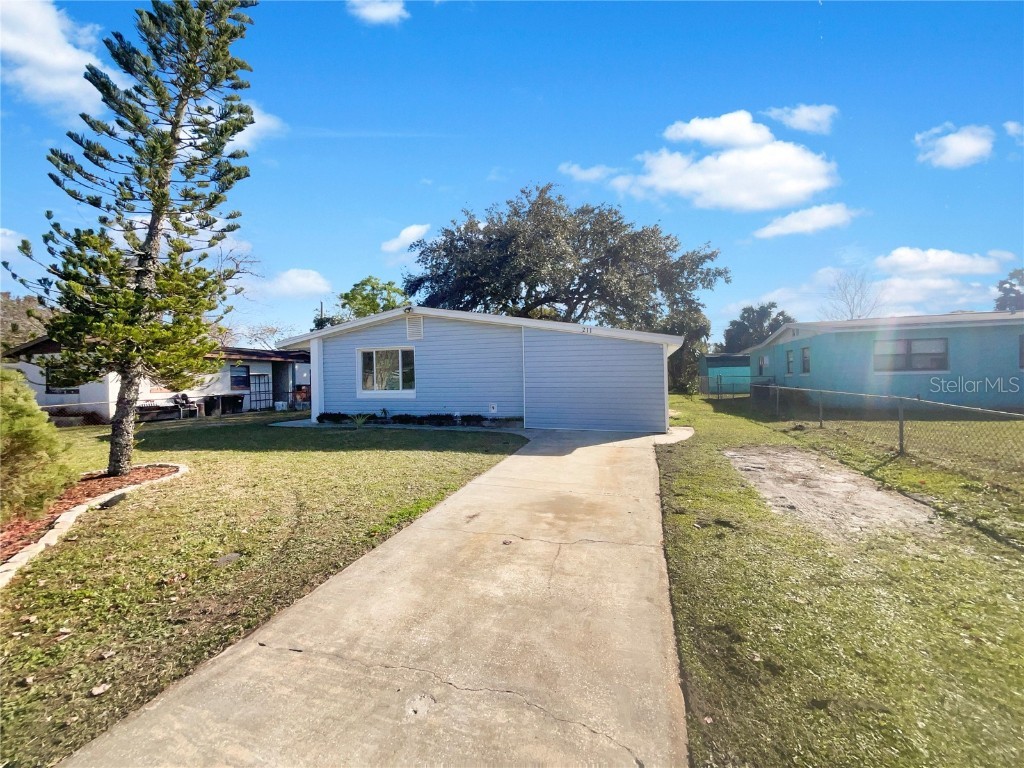 211 Palm Place Sanford FL 32773 O6275351 image1
