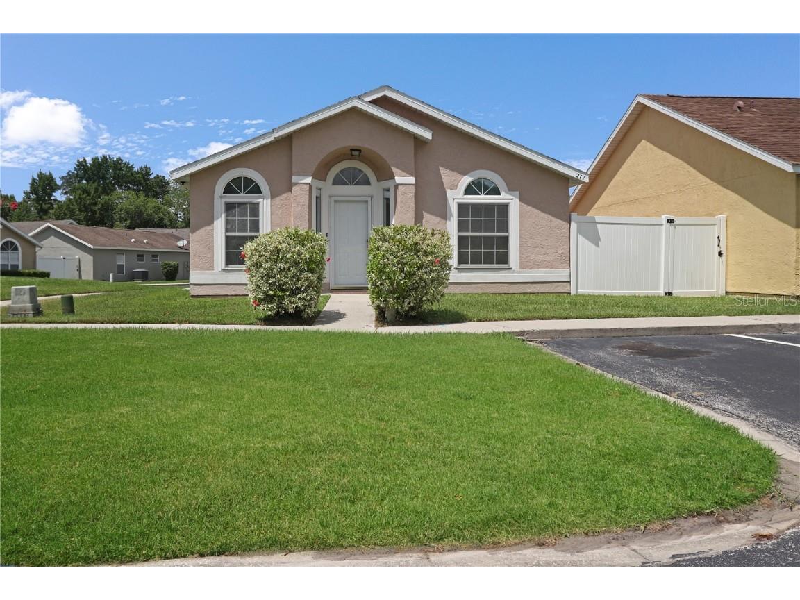 211 Panorama Drive Winter Springs FL 32708 O6218867 image1