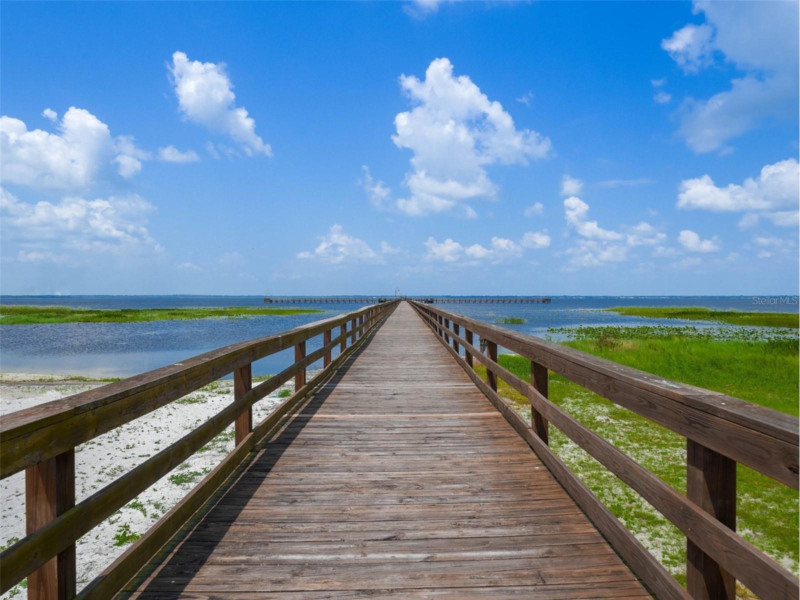 211 Poinciana Drive Indian Lake Estates FL 33855 - LAKE WALK-IN-WATER P4938232 image34