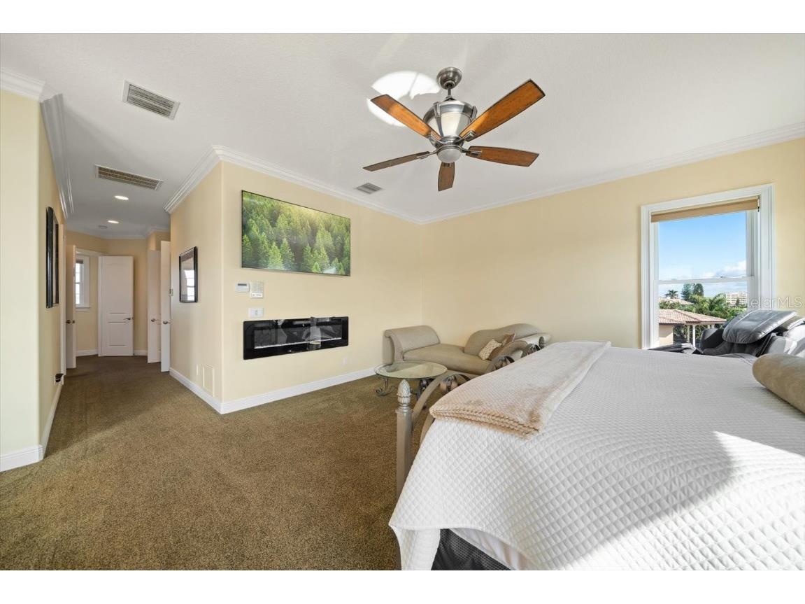 211 Poinciana Lane Largo FL 33770 TB8447033 image26