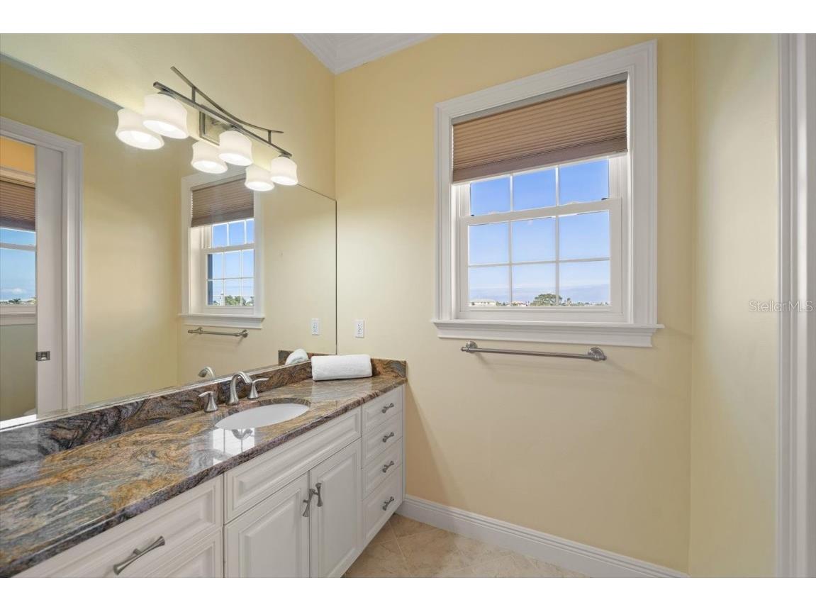 211 Poinciana Lane Largo FL 33770 TB8447033 image27