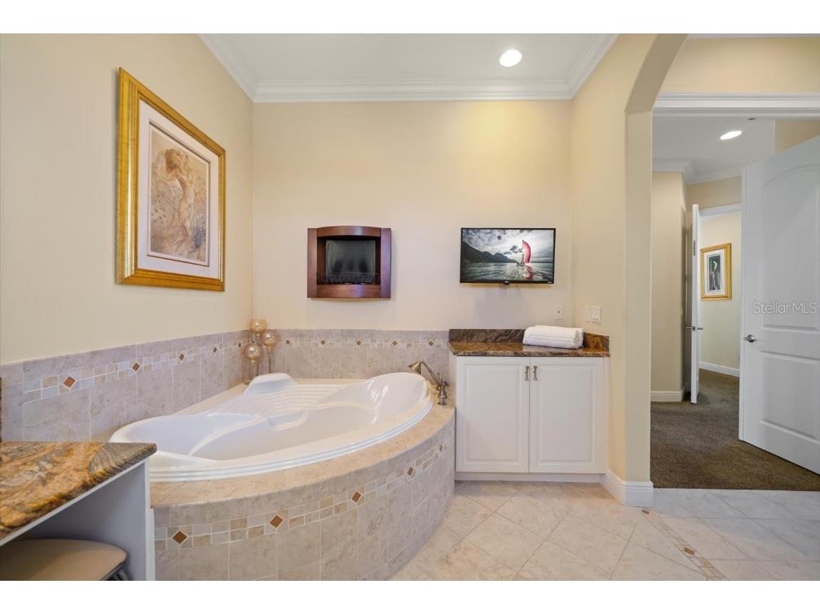 211 Poinciana Lane Largo FL 33770 TB8447033 image29