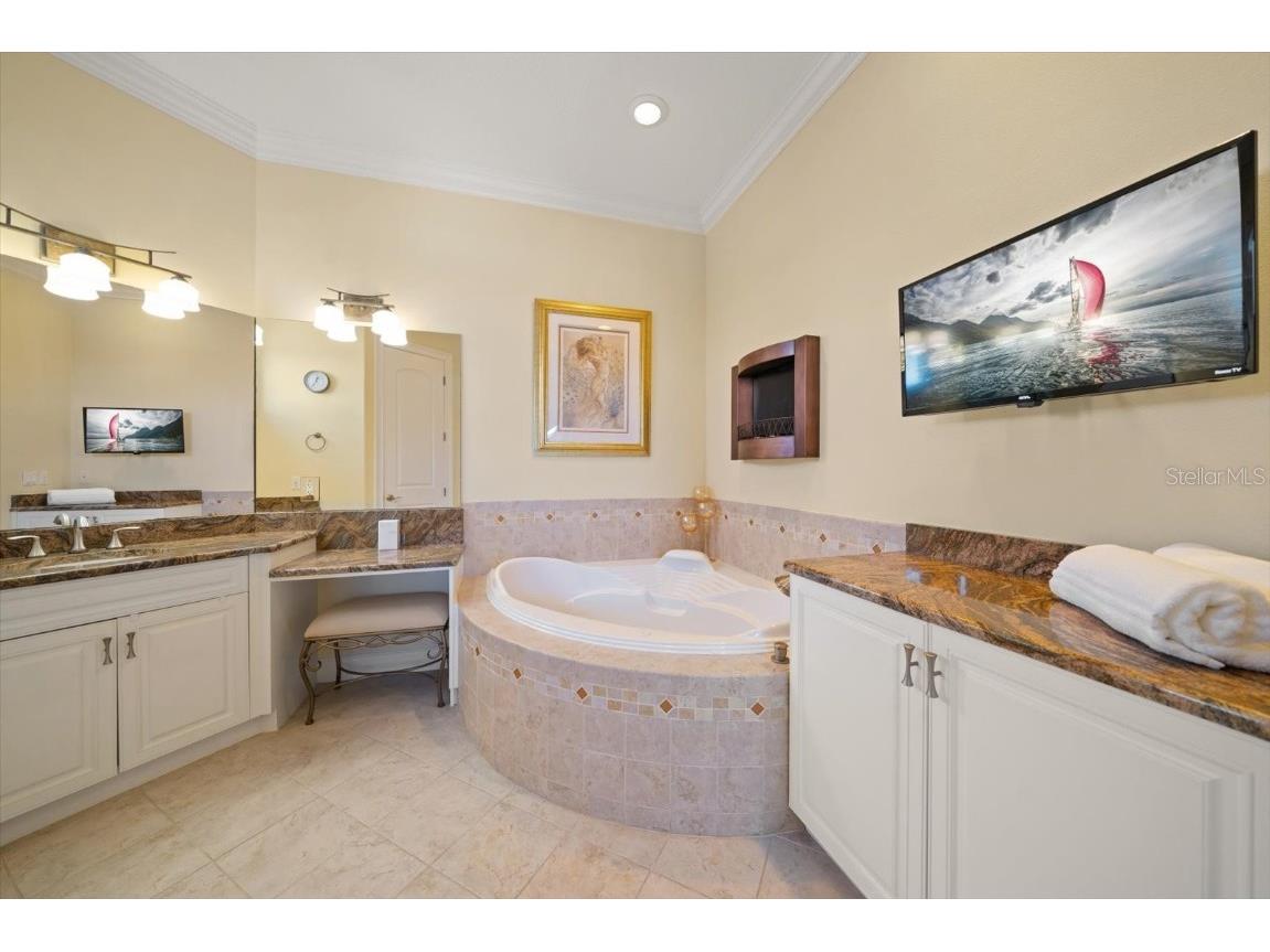 211 Poinciana Lane Largo FL 33770 TB8447033 image30