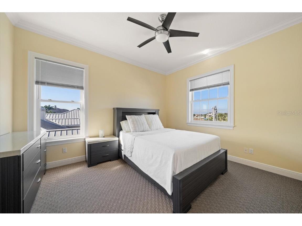 211 Poinciana Lane Largo FL 33770 TB8447033 image38