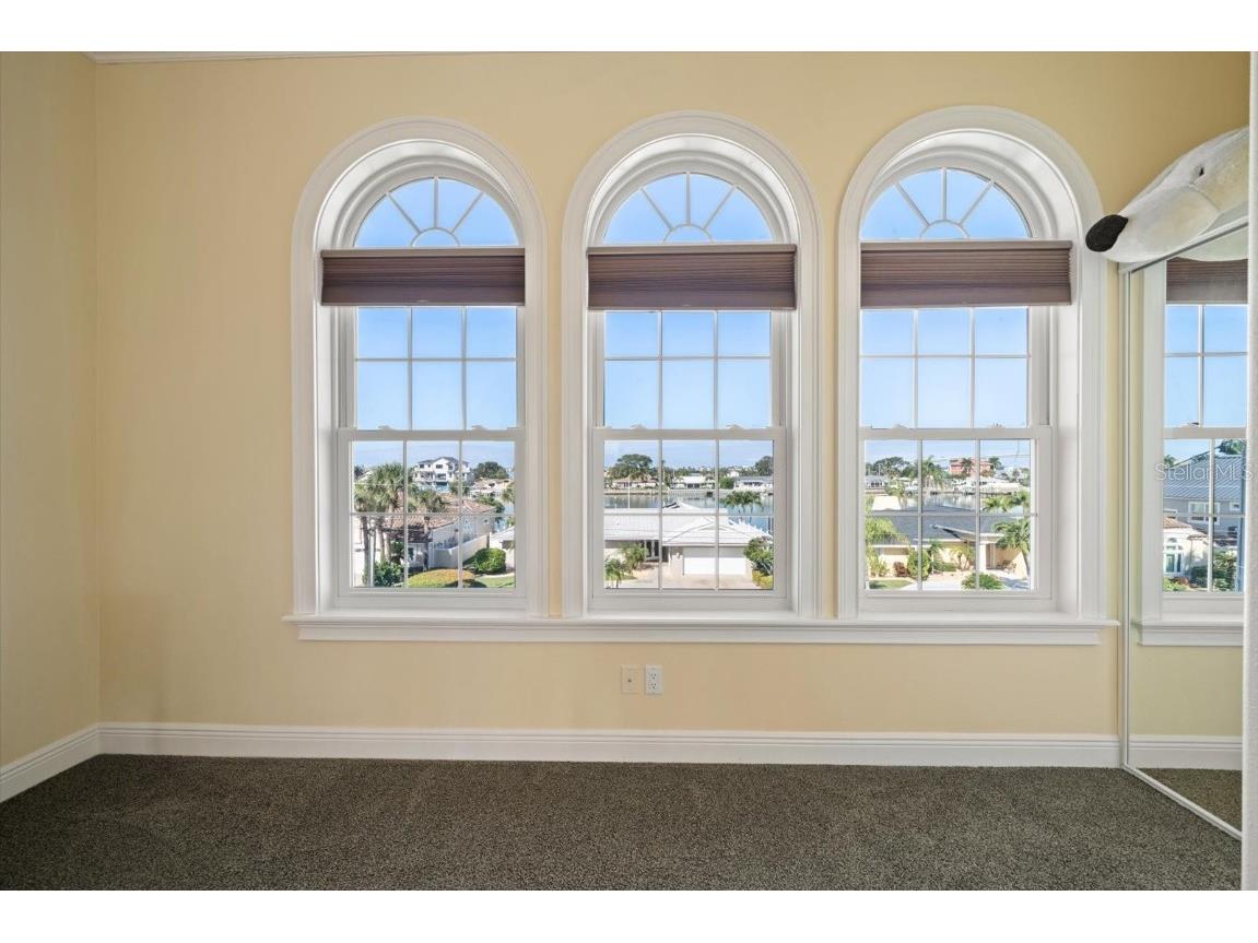 211 Poinciana Lane Largo FL 33770 TB8447033 image40