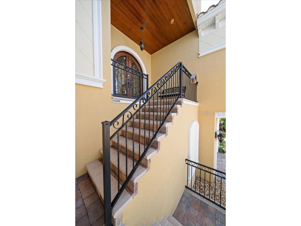 211 Poinciana Lane Largo FL 33770 TB8447033 image5