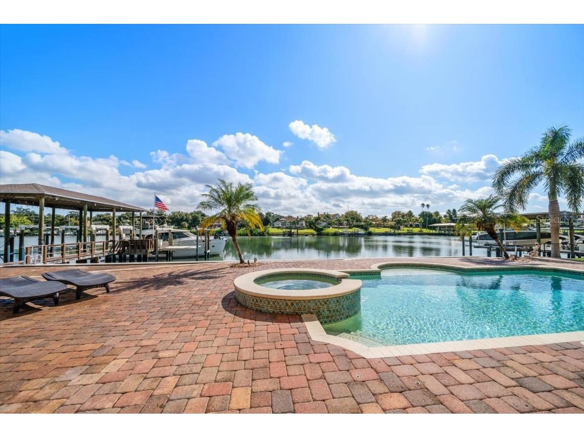 211 Poinciana Lane Largo FL 33770 TB8447033 image61