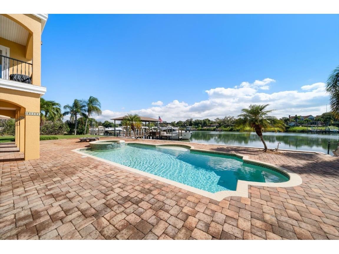 211 Poinciana Lane Largo FL 33770 TB8447033 image71