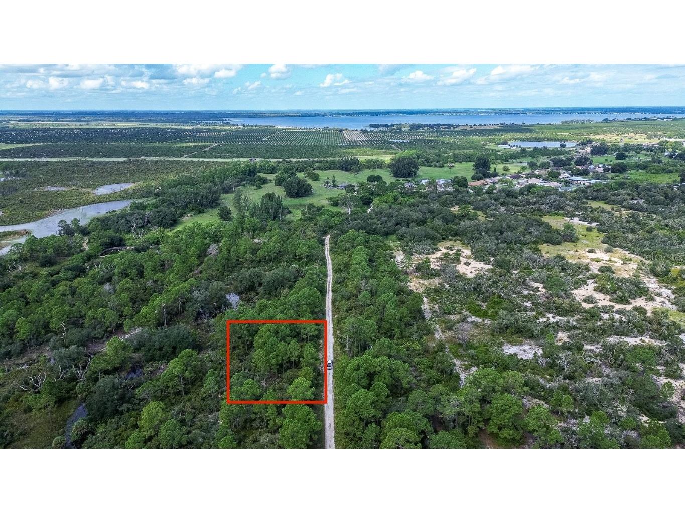 211 Rolling Hills Drive Lake Placid FL 33852 P4932135 image1