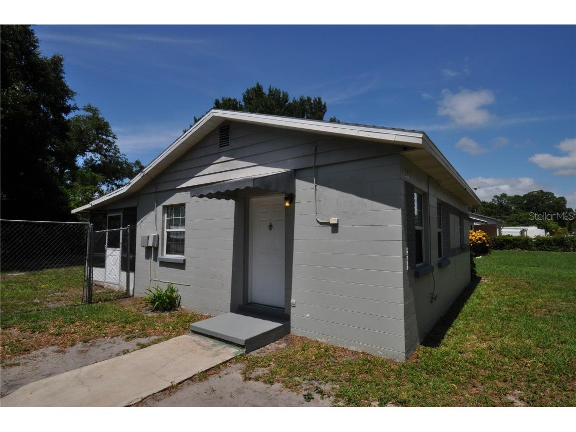 211 Rose Street Auburndale FL 33823 L4945495 image1