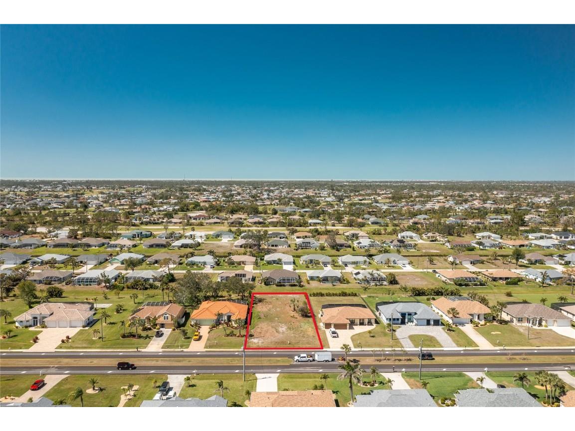 211 Rotonda Boulevard N Rotonda West FL 33947 D6141116 image10