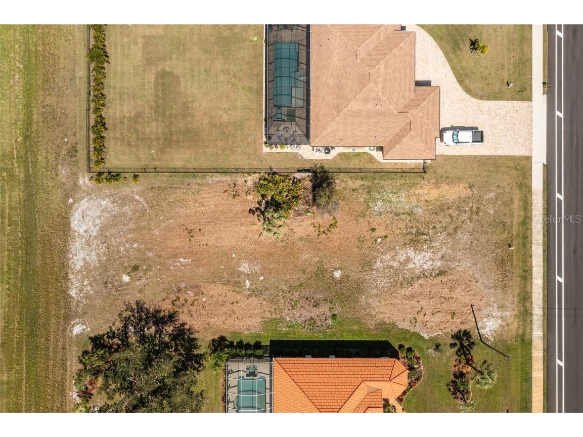 211 Rotonda Boulevard N Rotonda West FL 33947 D6141116 image2