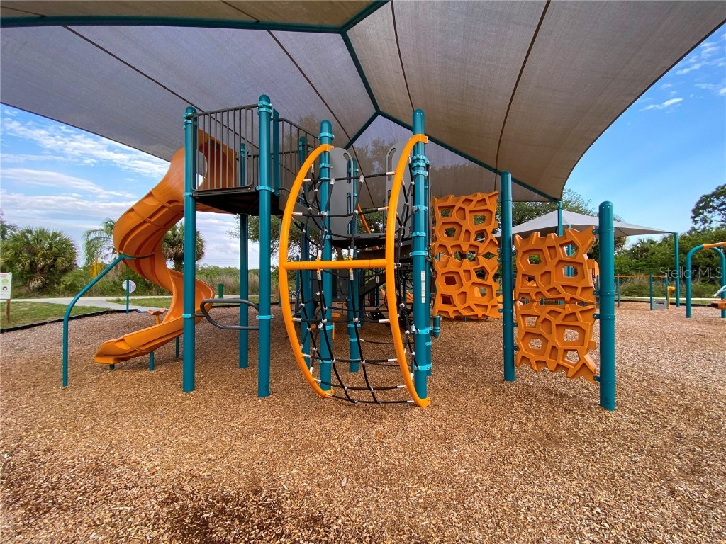 211 Rotonda Boulevard N Rotonda West FL 33947 D6141116 image25