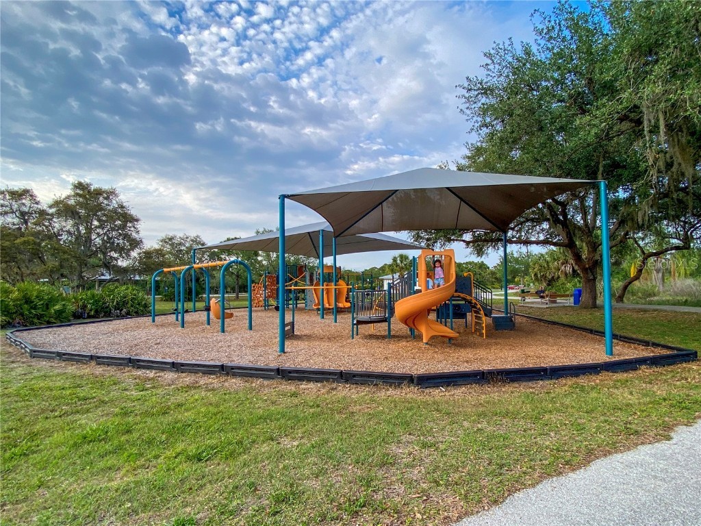 211 Rotonda Boulevard N Rotonda West FL 33947 D6141116 image29