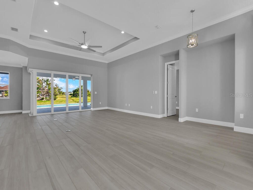 211 Rotonda Boulevard S Rotonda West FL 33947 O6302051 image17