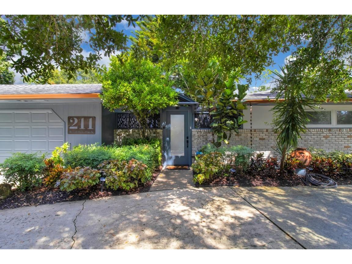 211 Royal Oaks Circle Longwood FL 32779 - LAKE BRANTLEY AND WEKIVA RIVER O6348751 image3