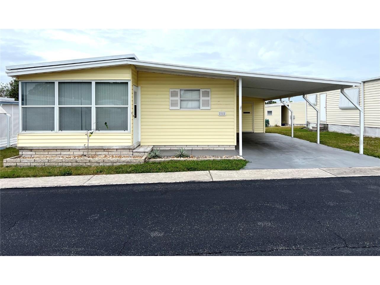 211 Royal Palm Circle Largo FL 33778 U8221244 image1