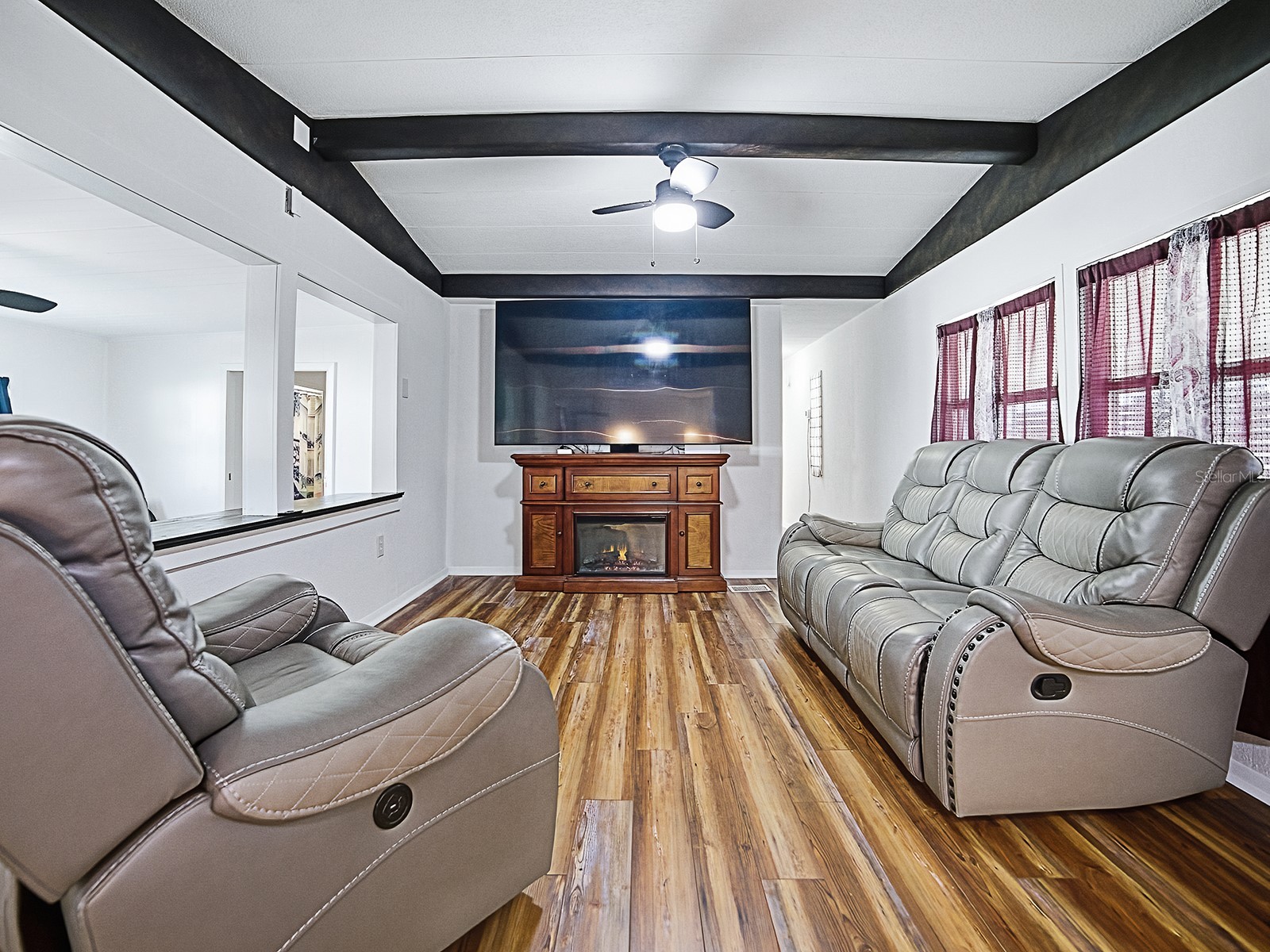 211 Rue De Paresse Tavares FL 32778 - DORA CANAL G5107214 image2