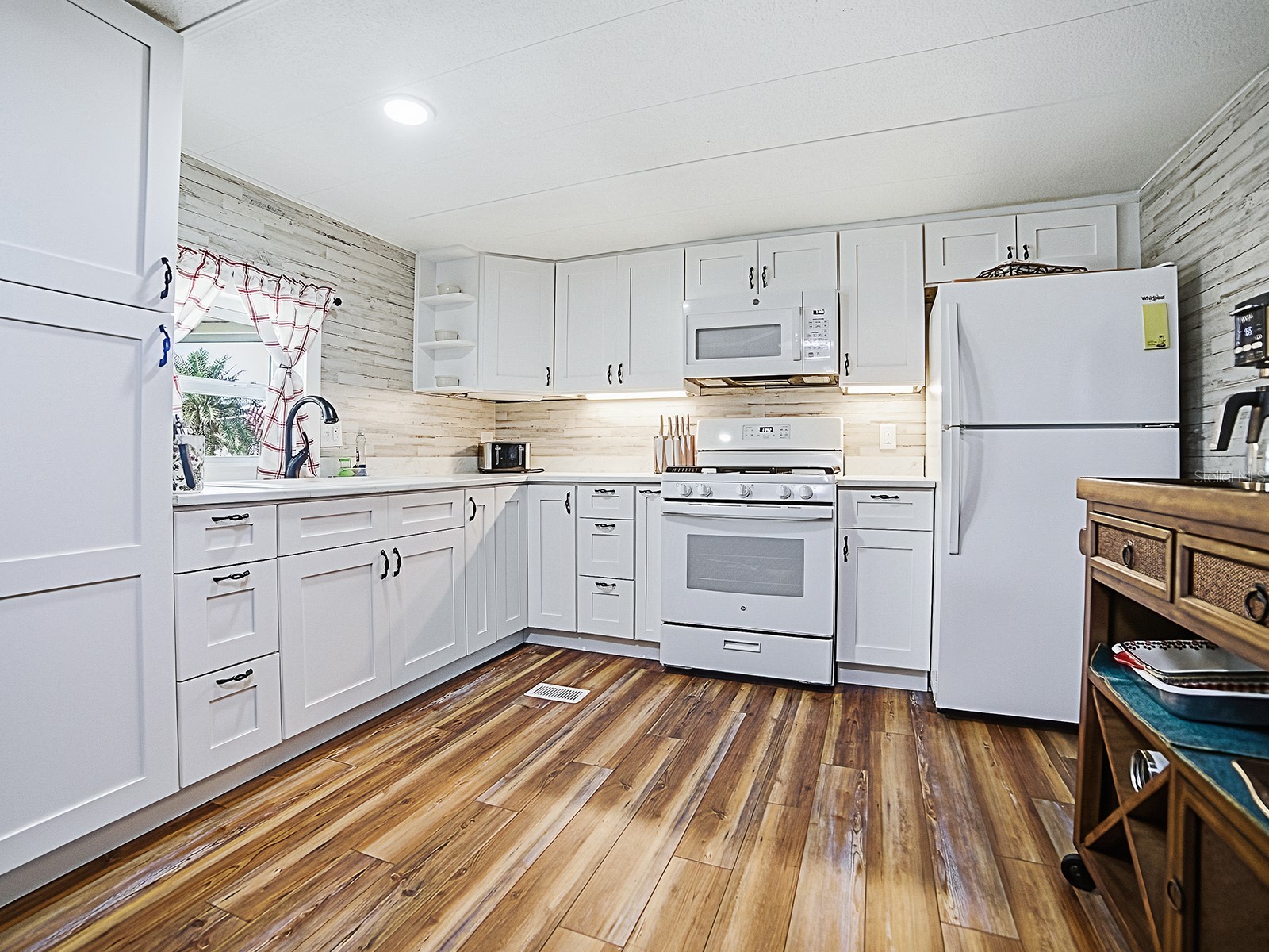 211 Rue De Paresse Tavares FL 32778 - DORA CANAL G5107214 image3