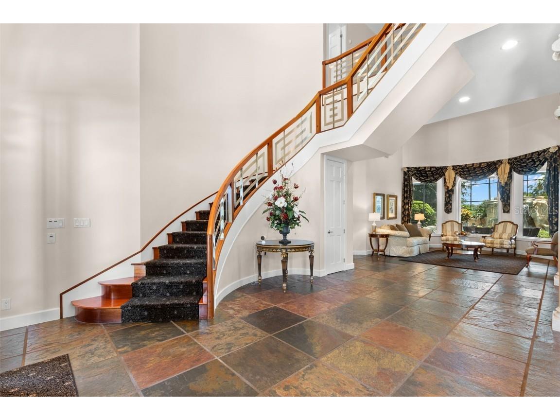 211 Rue Des Chateaux Tarpon Springs FL 34688 - LAKE TARPON TB8428028 image11