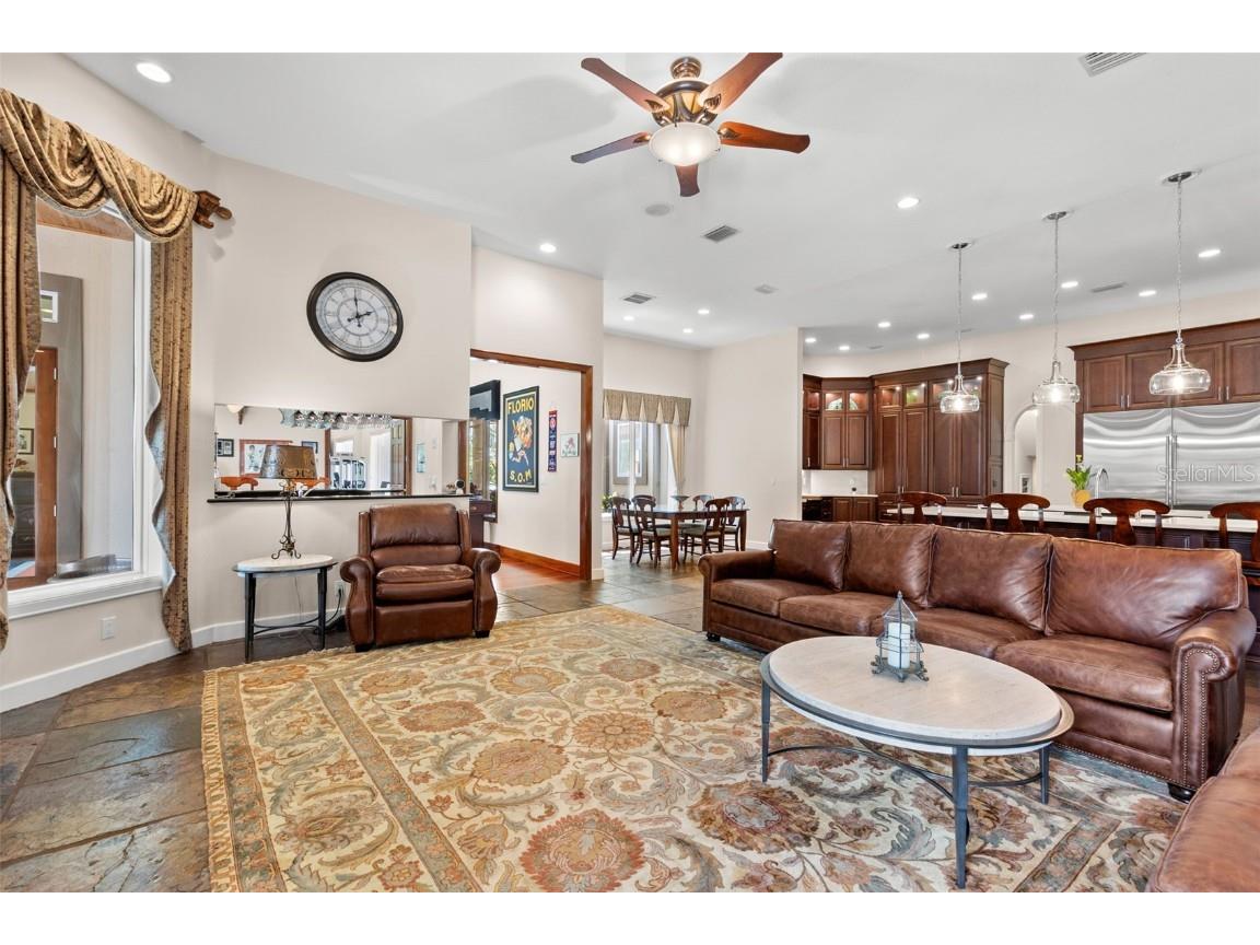 211 Rue Des Chateaux Tarpon Springs FL 34688 - LAKE TARPON TB8428028 image15