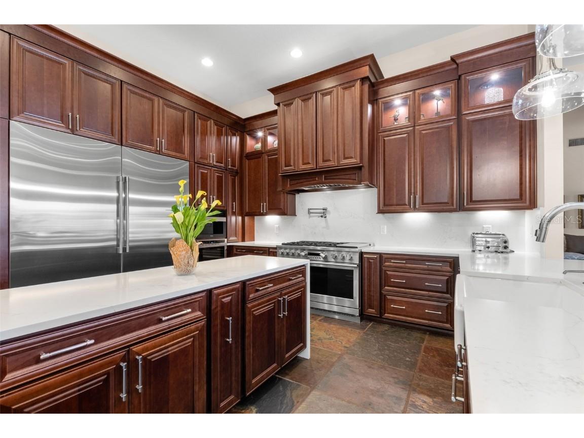 211 Rue Des Chateaux Tarpon Springs FL 34688 - LAKE TARPON TB8428028 image23